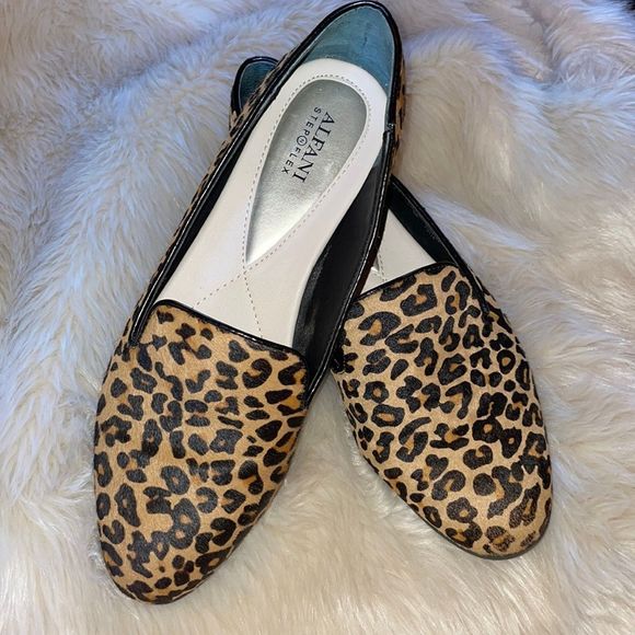 Alfani Shoes - Like New Alfani Step Flex Calf hair line loafer